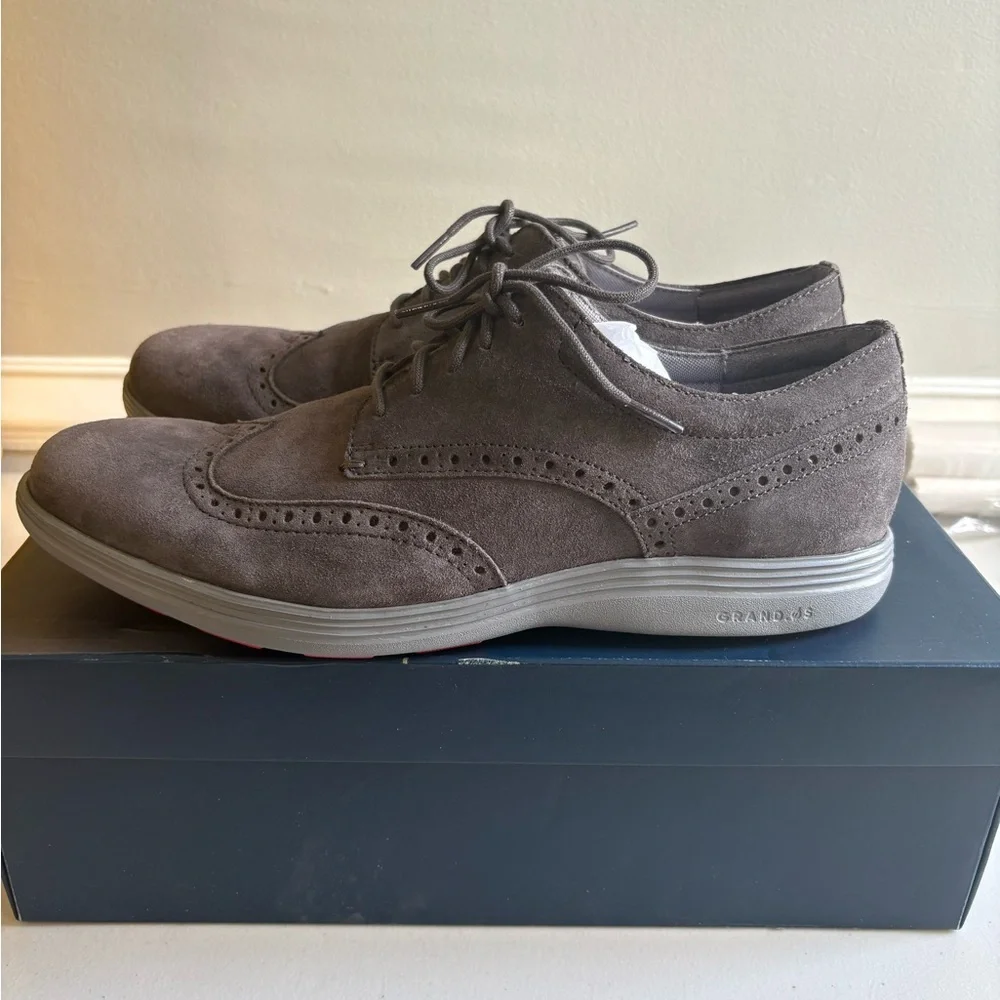 Cole Haan Original Grand Wingtip Oxford | Men’s Size 10.5 | Grey Suede|